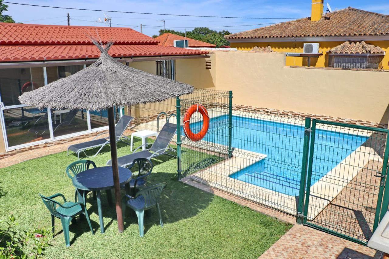Bungalow Curro Pareja 97 Conil De La Frontera Exterior photo