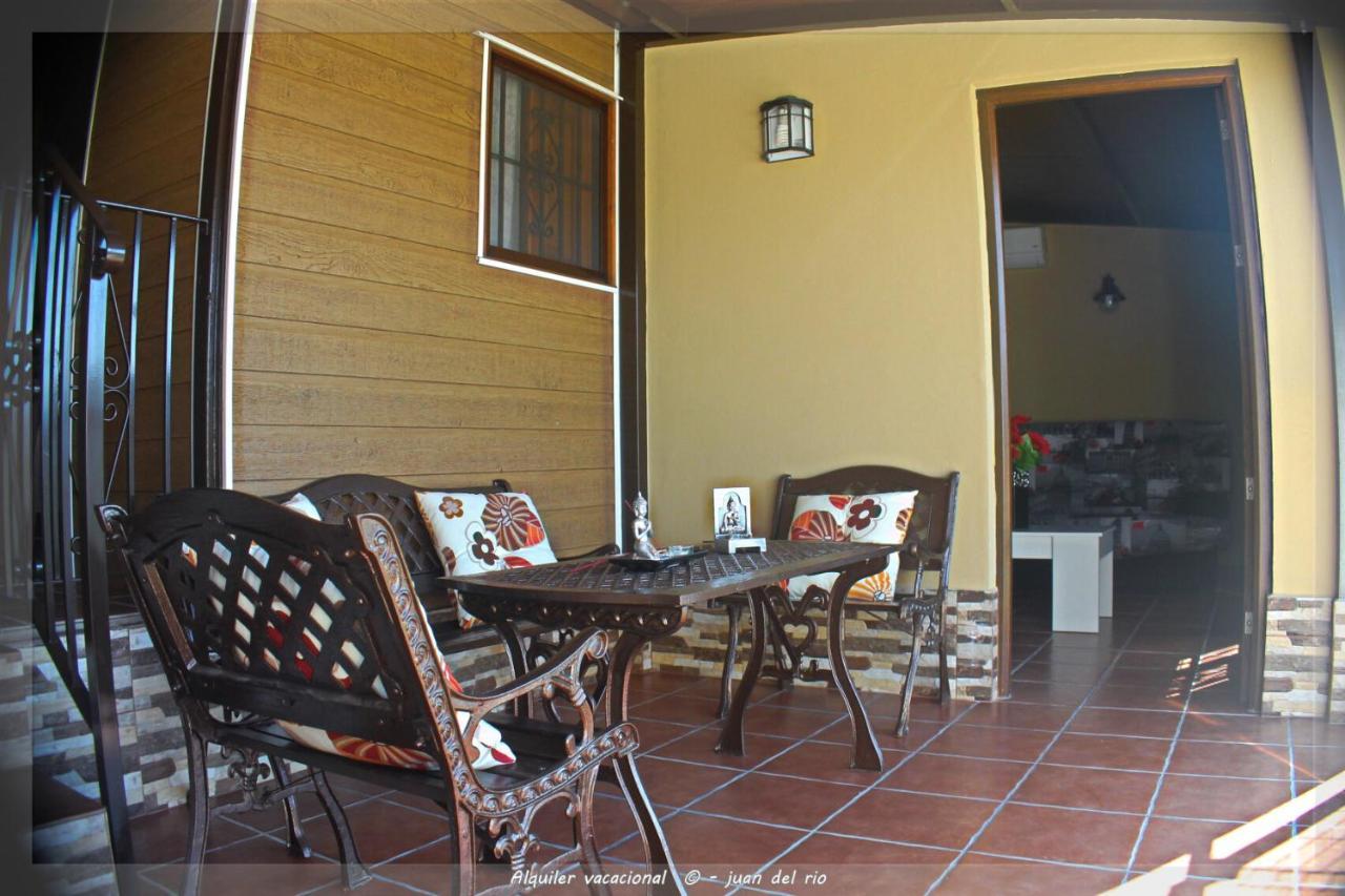 Bungalow Curro Pareja 97 Conil De La Frontera Exterior photo